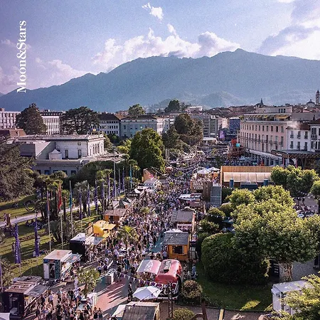 Center - Free Parking, Netflix And Wifi Apartamento Locarno